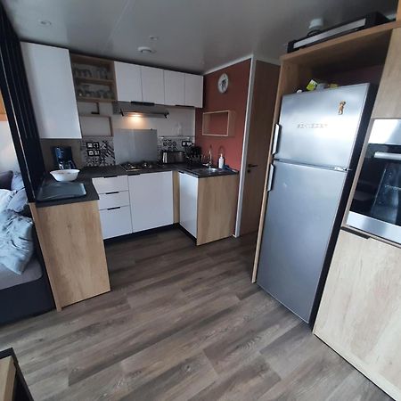Serenity 565 Au Lac Des Reves-Camping 4 Etoiles-Mobil Home 3Ch-6Pl-Clim-Sdb- Wc Separe-Au Calme, Belle Vue Sur Le Lac, Sans Vis A Vis Lattes Exterior photo